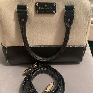 Kate spade | white and black | Cowhide leather